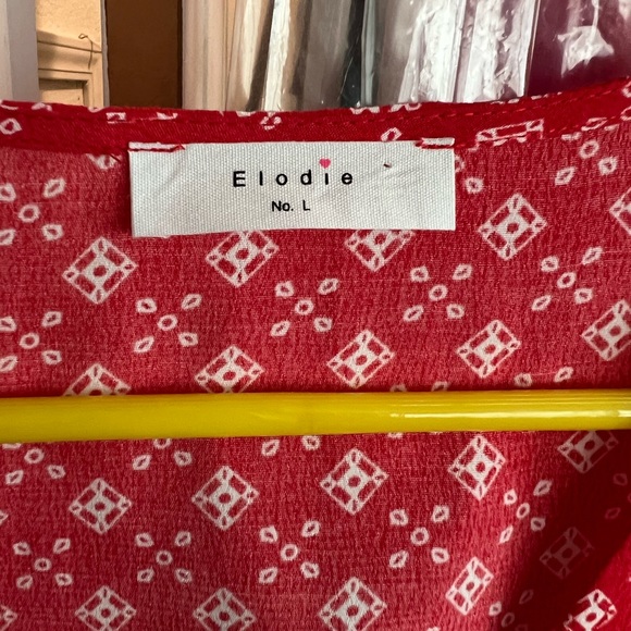 Elodie red shirt - Picture 5 of 6